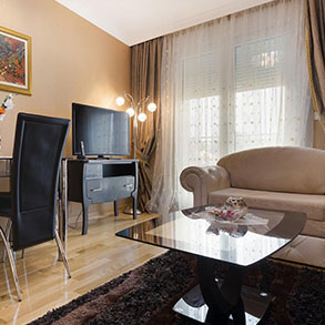 Concierge Belgrade | Apartment Delta Top 94